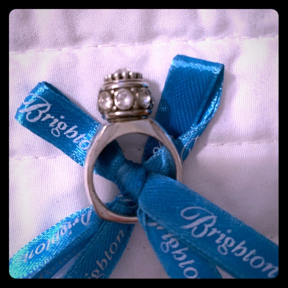Brighton Ana Ring